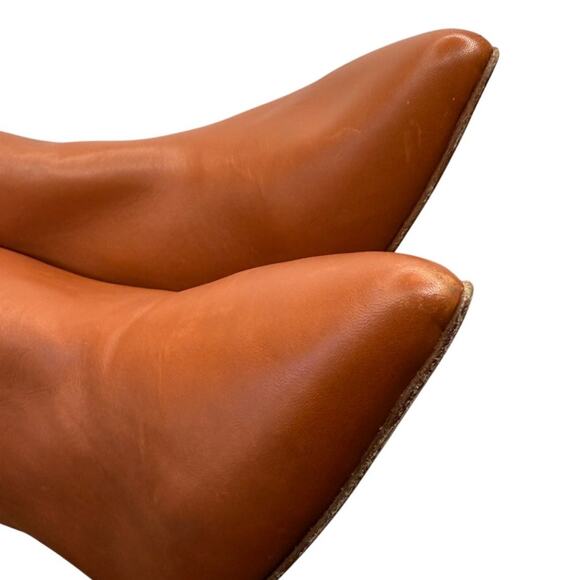 NEW L'AGENCE Jeanne II Pointed Toe Boots Bootie Luggage Brown Leather Side Zip - Picture 7 of 9